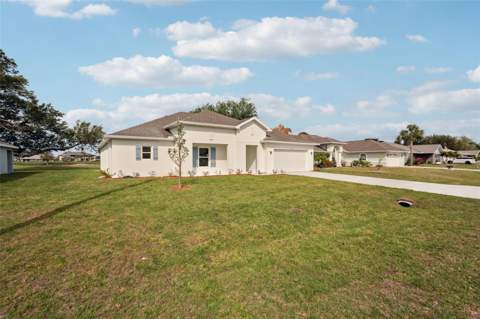 16382 Kingbird Road, Weeki Wachee FL - photo 6 of 37