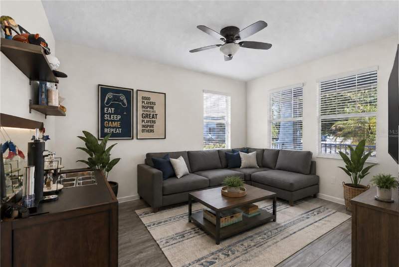 4 bedroom Single Family Residence at 12016 FICTION AVENUE, STOREY PARK, ORLANDO — photo 3