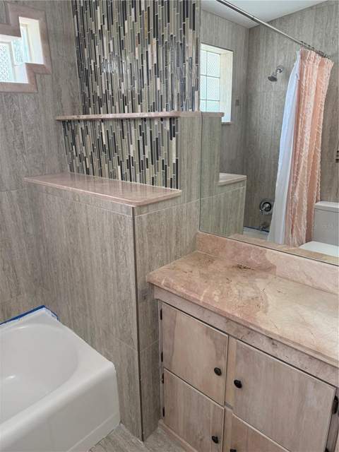 4702 Cronin Drive, Sarasota FL - photo 16 of 19