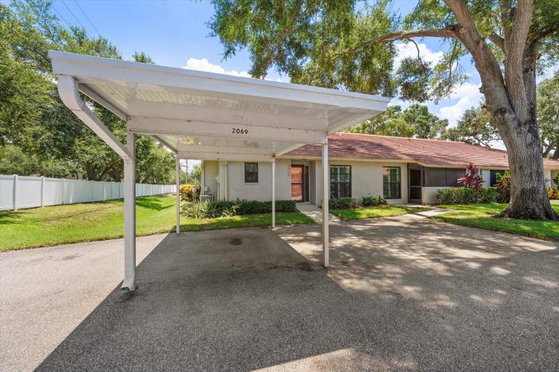 2 bedroom Villa at 2069 Lakeview Drive, Villas Of Lake Arbor, Clearwater — photo 3