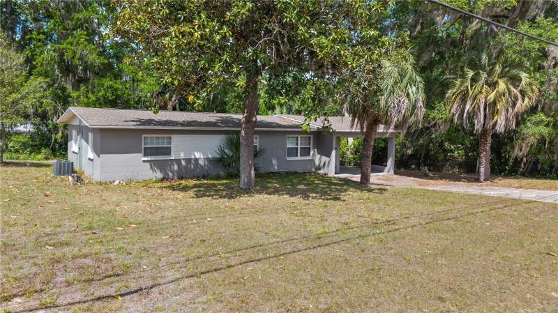 3 bedroom Single Family Residence at 3918 SE 15th Street, Robinson Heights Unit 2 300 Scale, Gainesville — photo 2