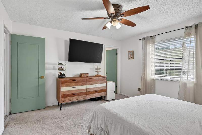 3 bedroom Single Family Residence at 9 Bridget Terrace, Oak Forest Ph 01-05, Ormond Beach — photo 5