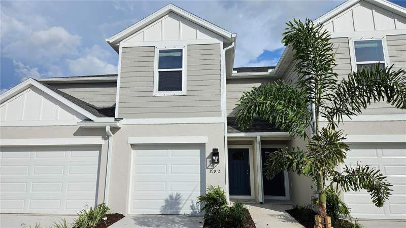 2 bedroom Townhouse at 19912 MADERA CIRCLE, MADERA AT WELLEN PARK, VENICE — photo 1