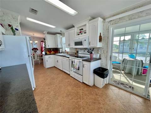 634 Leisure, Venice FL - photo 8 of 25