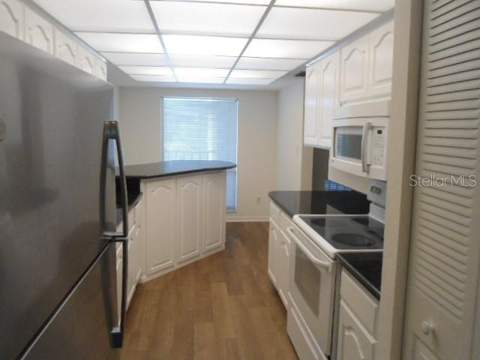 2800 Cove Cay Drive #4D, Clearwater FL - photo 7 of 24