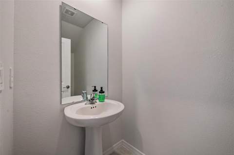 2515 Victorious Falls Avenue, Plant City FL - photo 17 of 34
