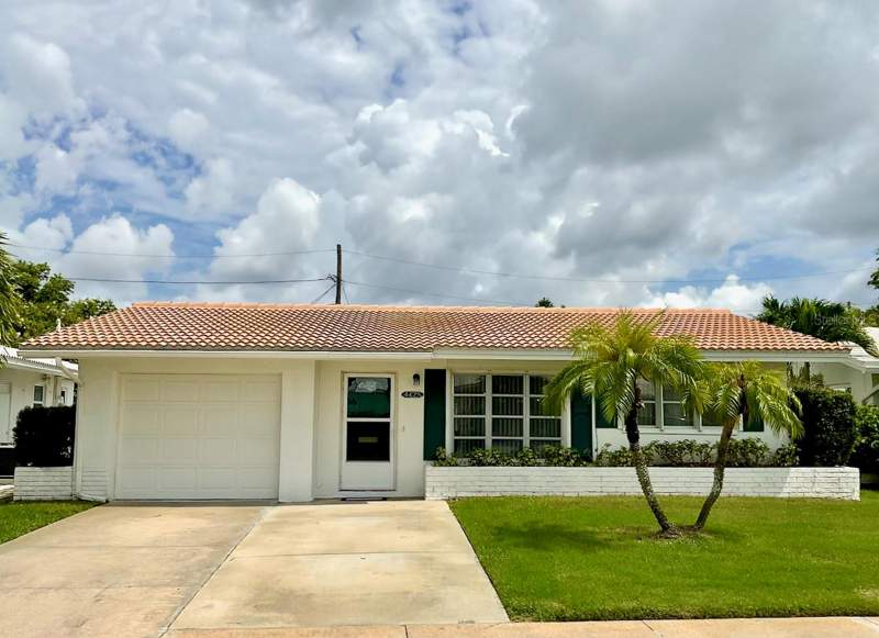 Mainlands Of Tamarac By The Gulf