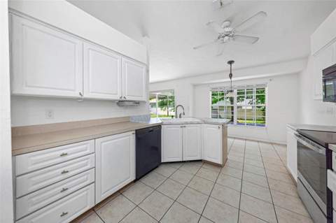 7919 Starfire Way, New Port Richey FL - photo 10 of 26