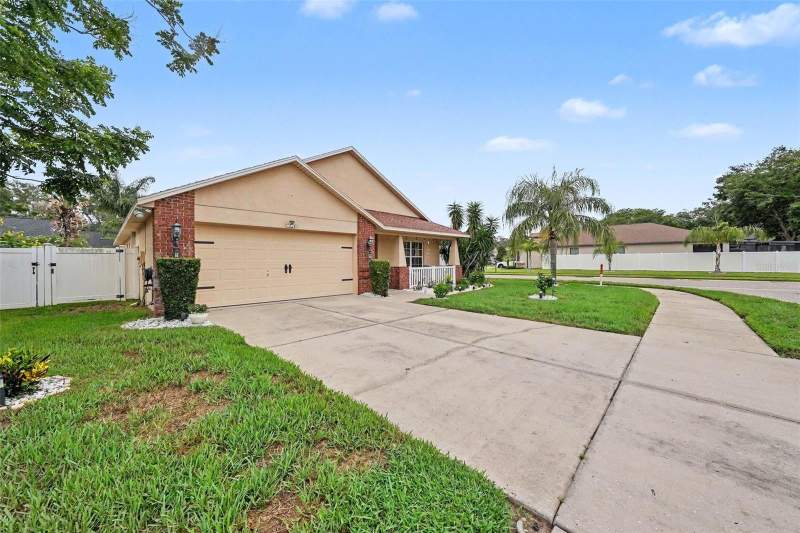 4 bedroom Single Family Residence at 12337 Rose Haven Boulevard, Rose Haven Ph 01, New Port Richey — photo 4