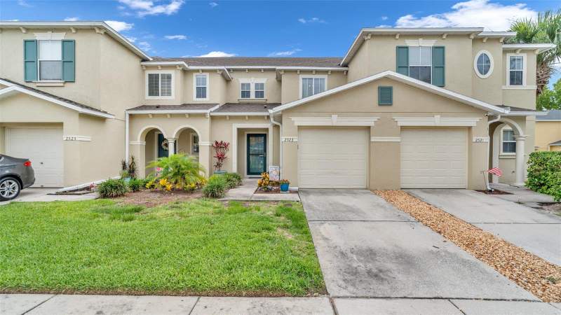2 bedroom Townhouse at 2523 White Sand Lane, Sunset Pointe Twnhms, Clearwater — photo 2