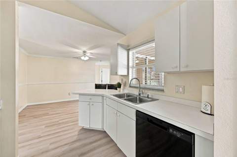 7075 Coventry Terrace, Englewood FL - photo 17 of 52