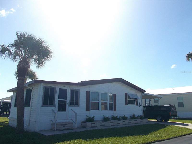 2 bedroom Manufactured Home at 525 Sandpiper Drive, Sandalwood Park, Venice — photo 3
