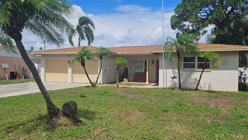 4400 HUNTINGTON STREET home for sale in Shore Acres Butterfly Lake