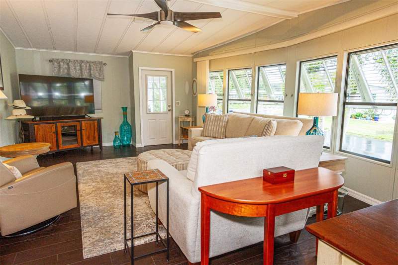 2 bedroom Manufactured Home at 172 Clubview Drive #5, Briar Creek Mobile Home Community II Condo, Safety Harbor — photo 5