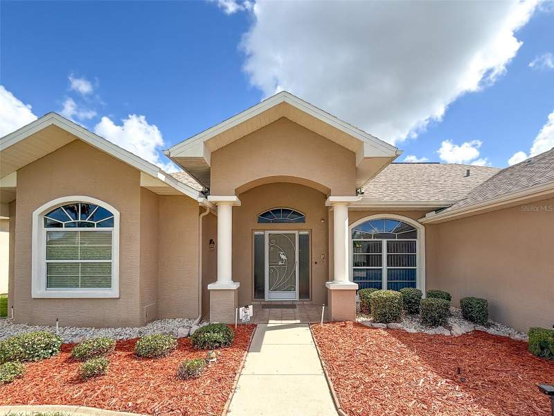 3 bedroom Single Family Residence at 8533 Coral Creek Loop, The Estates, Hudson — photo 2