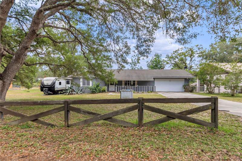 2 bedroom Single Family Residence at 16738 SE 63 Lane, Woods & Lakes, Ocklawaha — photo 4