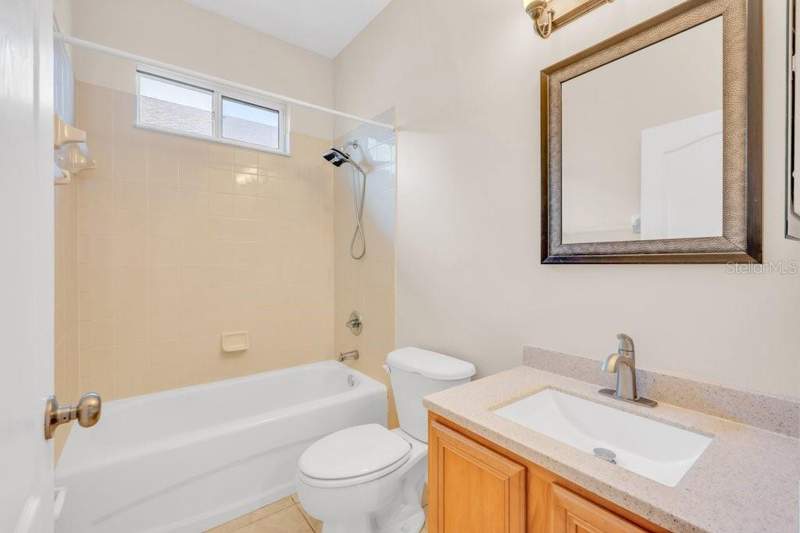 3 bedroom Single Family Residence at 6105 Gannetside Place, Fishhawk Ranch Ph 2 Prcl Unit 1, Lithia — photo 4