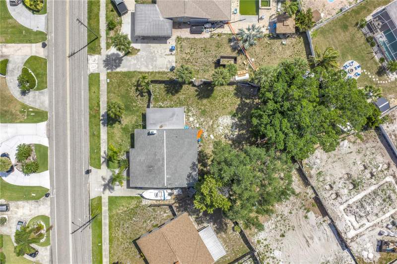 3 bedroom Single Family Residence at 4030 OVERLOOK DRIVE, SHORE ACRES CONNECTICUT AVE REP, ST PETERSBURG — photo 1