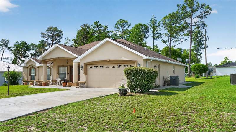 4 bedroom Single Family Residence at 208 Marion Oaks Trail, Marion Oaks, Ocala — photo 5