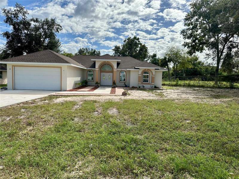 3 bedroom Single Family Residence at 17271 E Peggy Ave. Avenue, Dora Manor Sub, Mount Dora — photo 1
