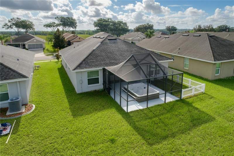 3 bedroom Single Family Residence at 7029 Wirevine Dr, Sherman Hills Sec 2, Brooksville — photo 3