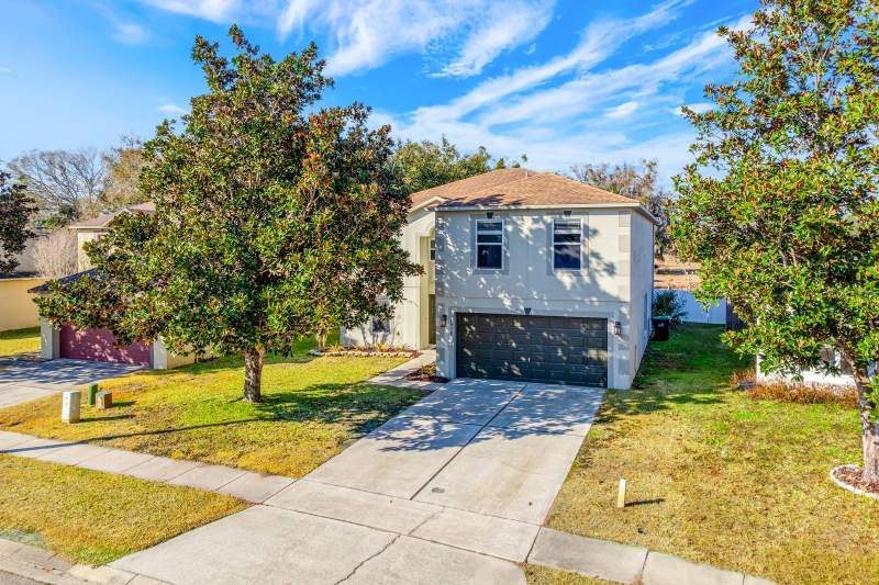 Corner LakeHomes for Sale in Orlando, FL