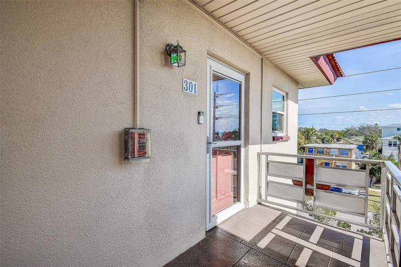 2 bedroom Condominium at 3010 59th Street #301, Town Shores Of Gulfport, Gulfport — photo 2