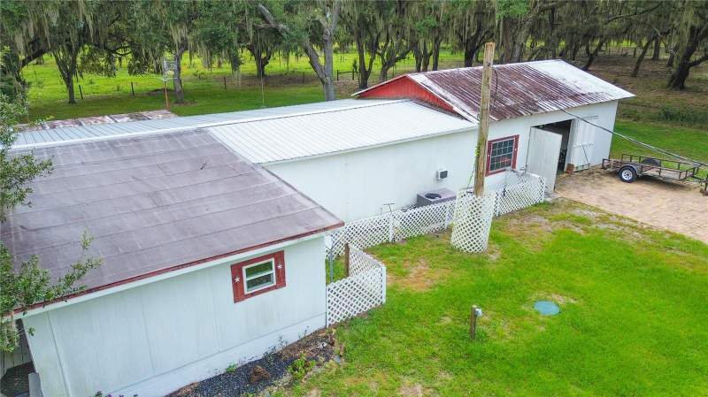 2 bedroom Manufactured Home at 2900 Tiger Lake Road, Lake Wales, Lake Wales — photo 2