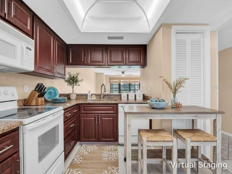 2 bedroom Condominium at 151 Lakeview Way #151, East Lake Woodlands Condo, Oldsmar — photo 4
