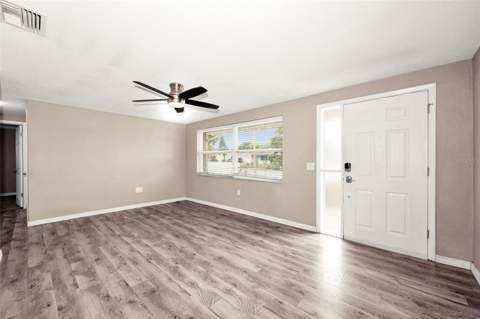 10910 Bridleton Road, Port Richey FL - photo 6 of 27
