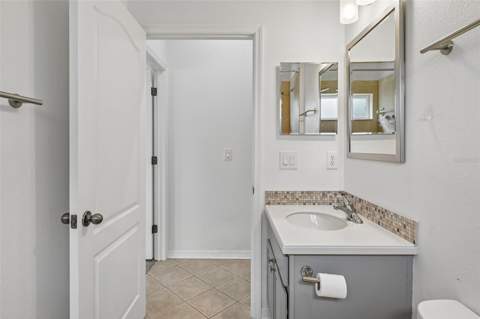 1810 Mira Lago Circle, Ruskin FL - photo 23 of 62