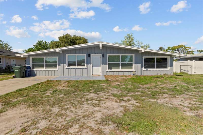 4821 ELFRIDA AVENUE home for sale in De Soto Lakes
