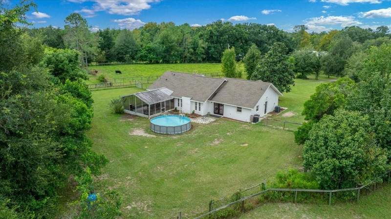 4 bedroom Single Family Residence at 14871 SE 41st Court, Belleview Ranches, Summerfield — photo 3