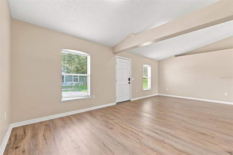 3 bedroom Single Family Residence at 1346 Dunbarton Court, Poinciana Village 02 Neighborhood 01, Kissimmee — photo 5