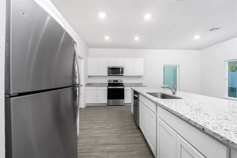 5 bedroom Single Family Residence at 13246 Tula Loop, Tula Parc, Astatula — photo 5