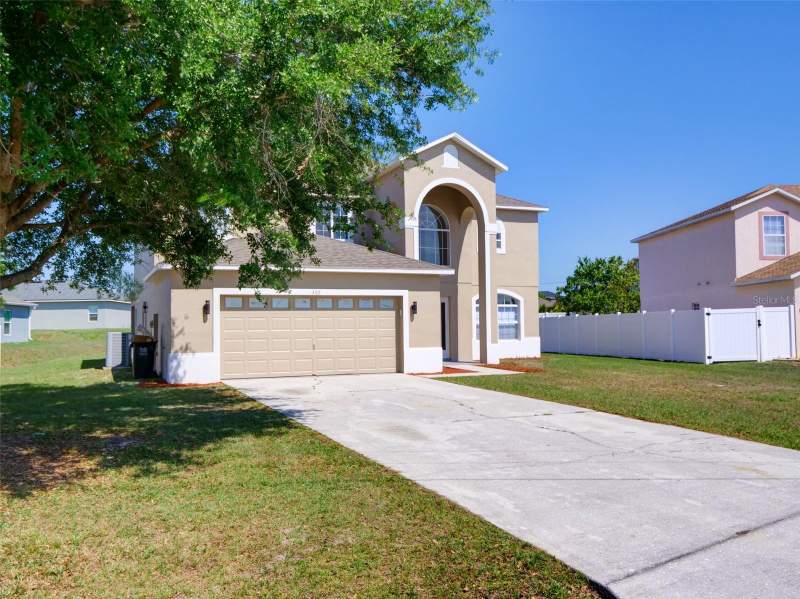 4 bedroom Single Family Residence at 307 Big Black Lane, Poinciana Nbrhd 06 Village 07, Poinciana — photo 2