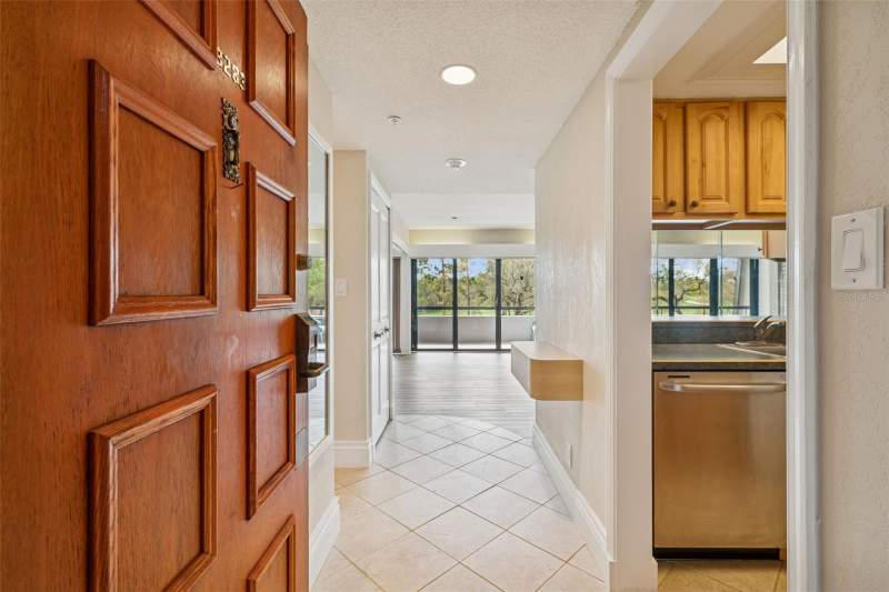 1 bedroom Condominium at 36750 US 19 #22207, Innisbrook 22 Condo, Palm Harbor — photo 2