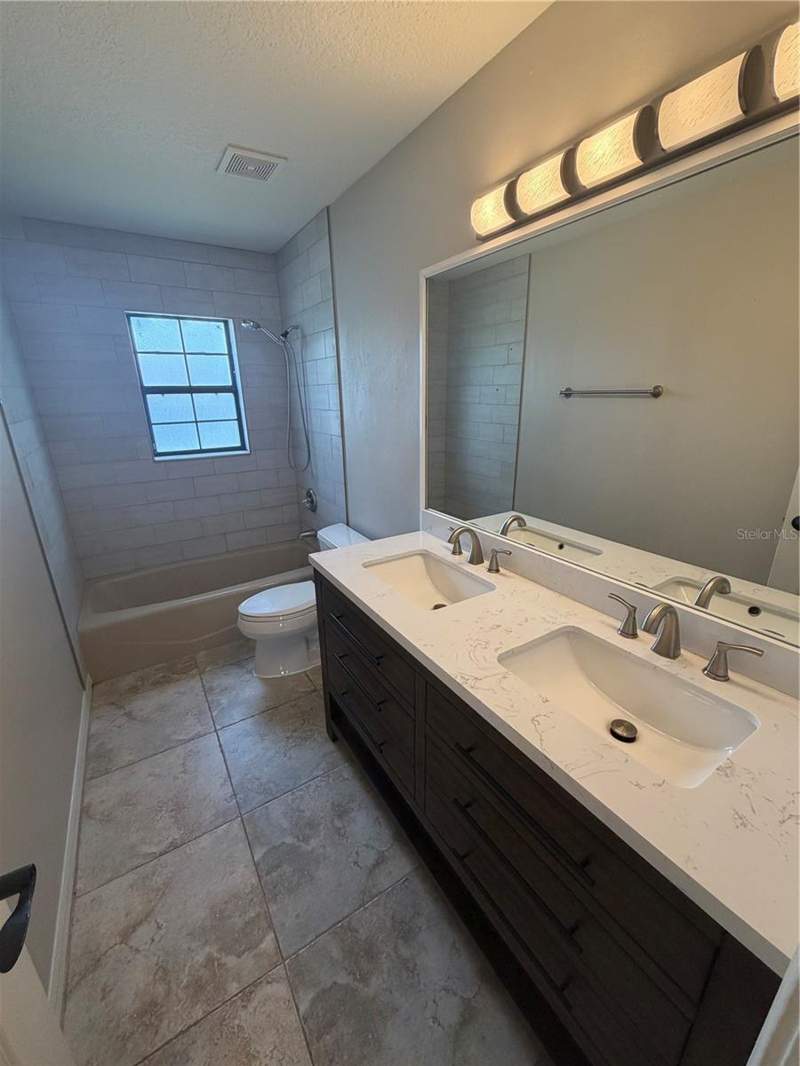 3 bedroom Single Family Residence at 5741 SE 21st Lane, Oakhurst, Ocala — photo 4