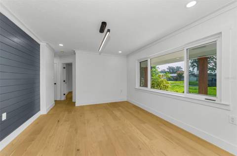 850 Rafael Boulevard, St Petersburg FL - photo 8 of 46
