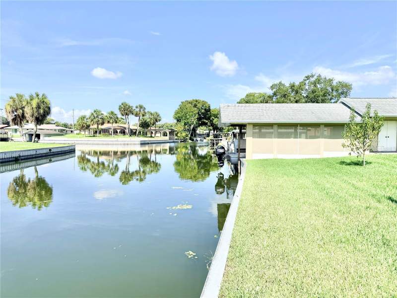 2 bedroom Single Family Residence at 305 W Delaware Street, Vista Del Largo, Tavares — photo 4
