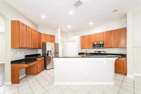 4320 Balington Drive, Valrico FL - photo 15 of 40