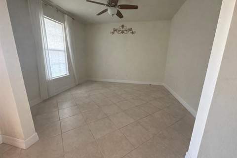 2515 Sherman Oak Drive, North Port FL - photo 10 of 32