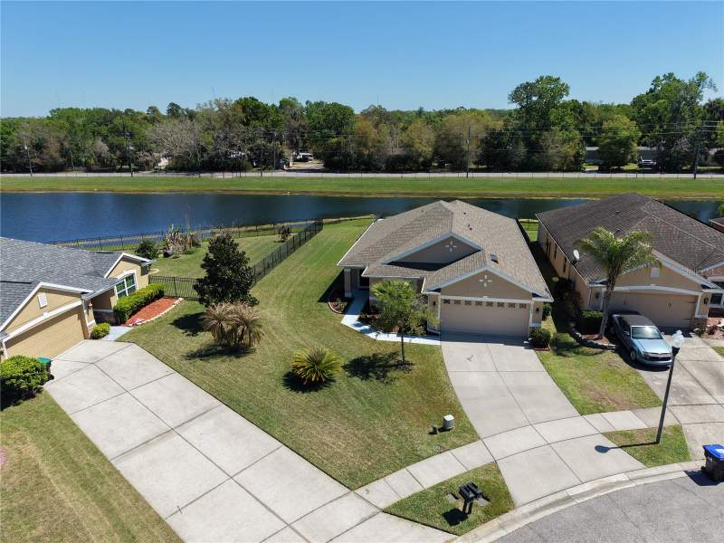 5 bedroom Single Family Residence at 15637 Carina Dr, Waterford Trls Ph 3B, Orlando — photo 5