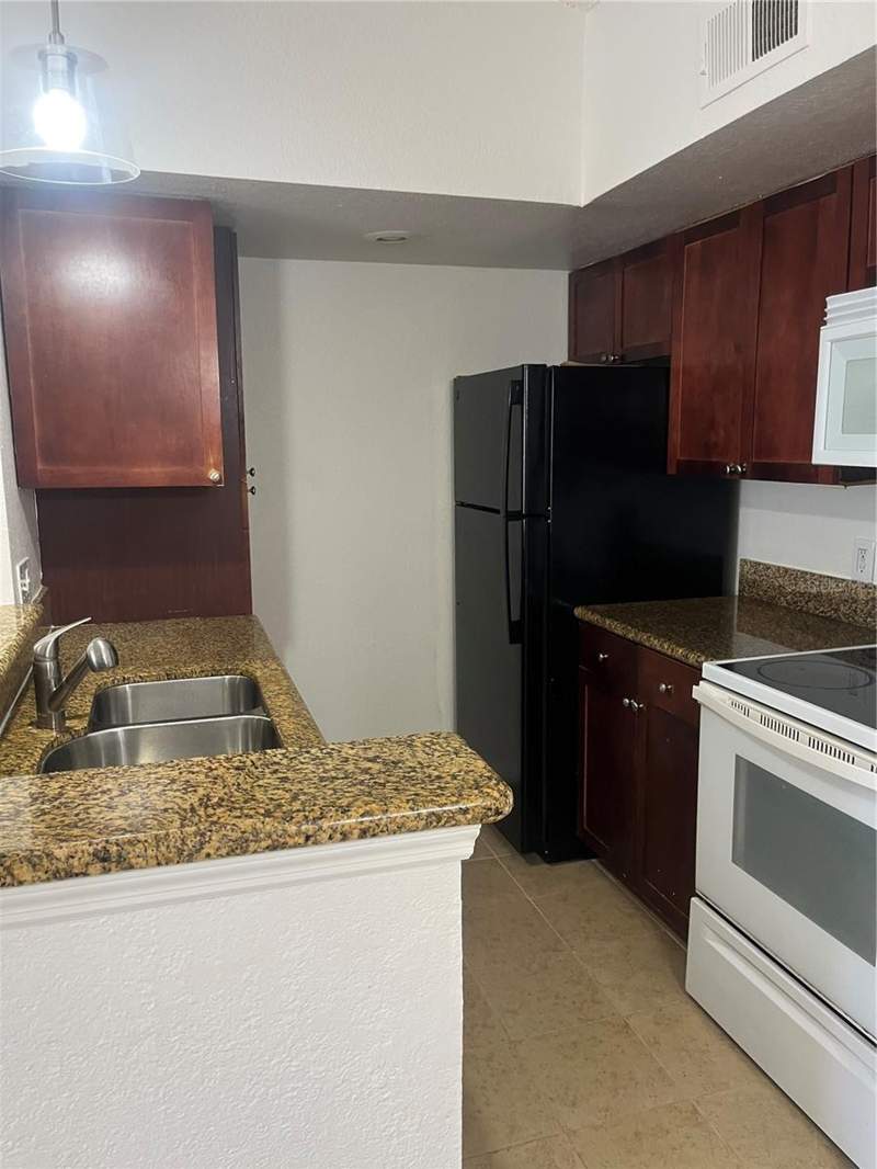 3 bedroom Condominium at 5132 CONROY ROAD #938, RESIDENCES/MILLENIA, ORLANDO — photo 4