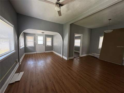 433 Pennsylvania Avenue, St Cloud FL - photo 15 of 29