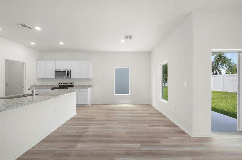 5 bedroom Single Family Residence at 13376 Tula Loop, Tula Parc, Astatula — photo 3