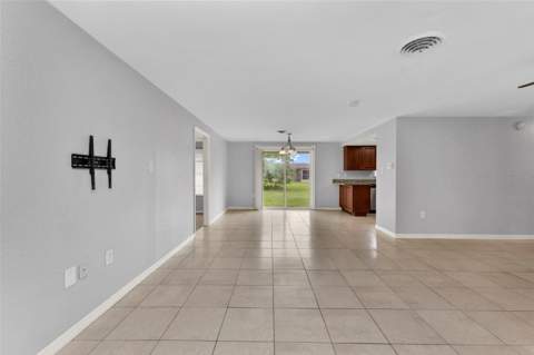 424 Vannell Street, Port Charlotte FL - photo 11 of 38