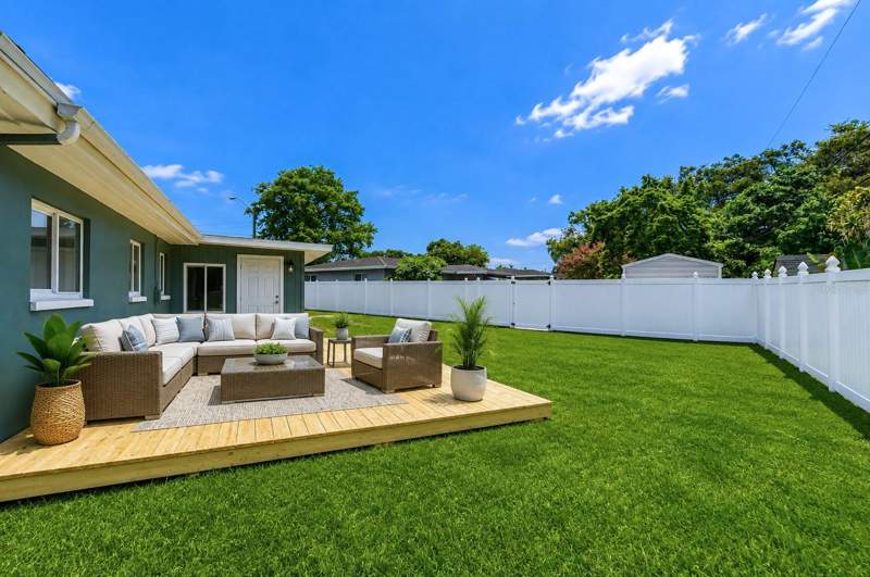 3 bedroom Single Family Residence at 1800 Druid Road, Hollingsworth Estates, Clearwater — photo 2