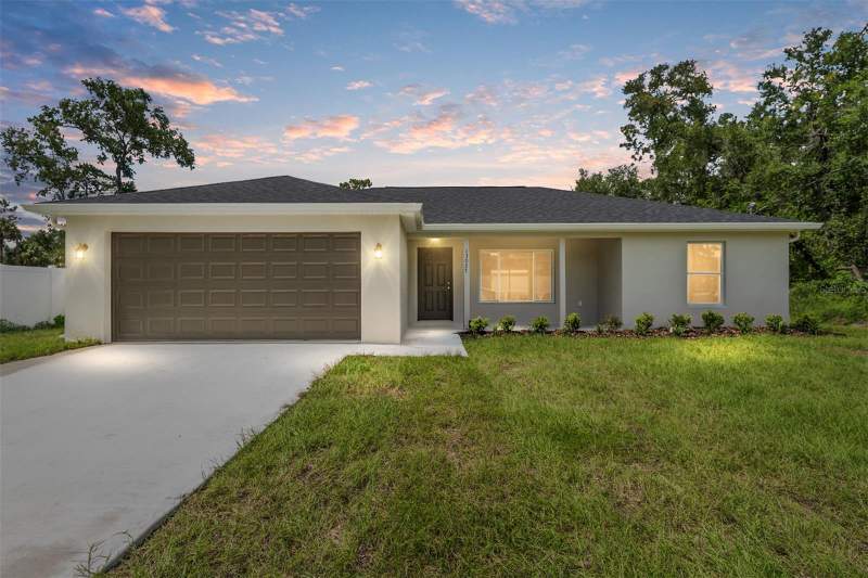 3 bedroom Single Family Residence at 13027 NE 5th Place, Trails East, Silver Springs — photo 1