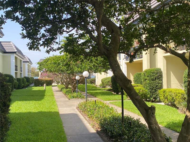 1 bedroom Condominium at 1500 Gay Road #4D, Chateaux Du Lac, Winter Park — photo 2